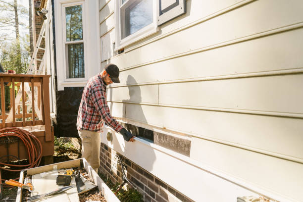 Top rated local Emergency Siding Repair specialists in New London, NC